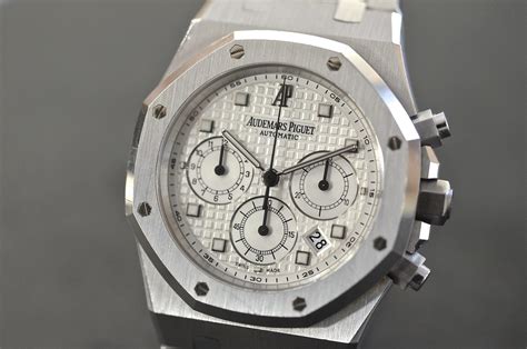 prezzi orologio audemars piguet oro bianco|Acquista orologi Audemars Piguet Oro bianco su Chrono24.